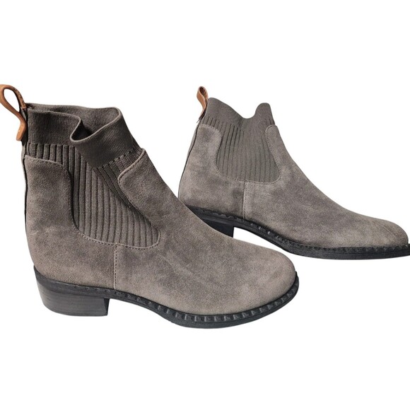 Gentle Souls Shoes - Gentle Souls Gray Leather Chelsea Bootie Size 8